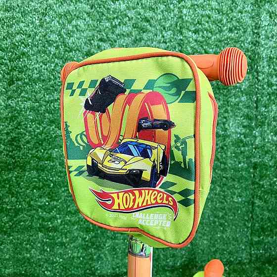 Самокат триколісний Hot Wheels з підсвічуванням коліс Салатовий (LS2115) Чернігів