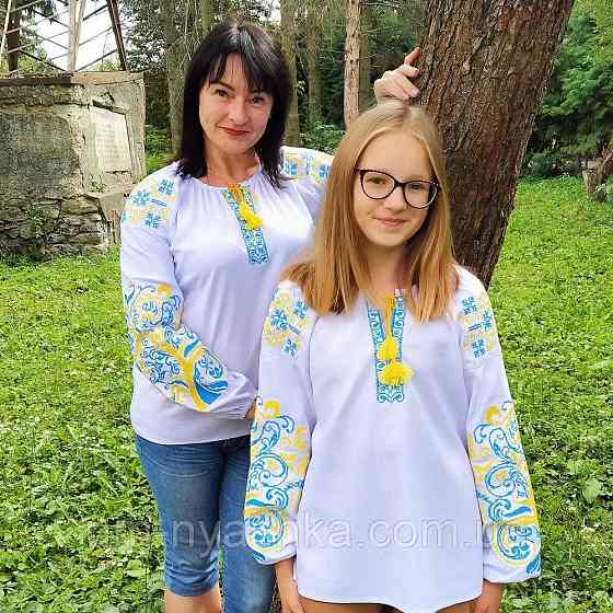 Дитяча вишита блузка з жовто-блакитною вишивкою Дерево життя Кривий Ріг