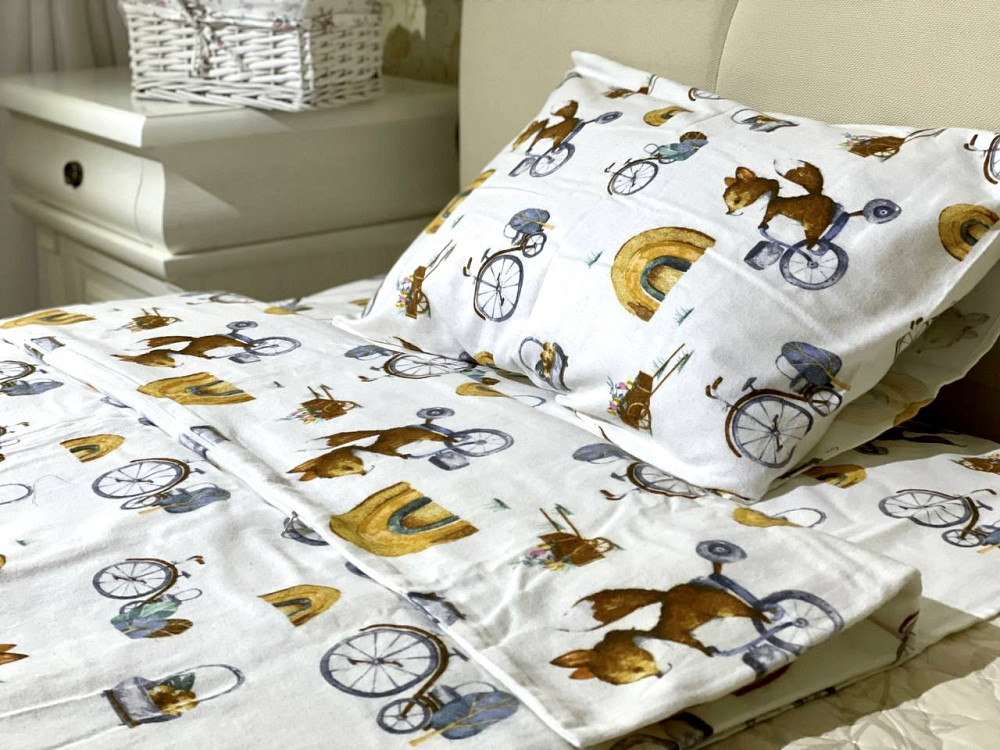 Ecotton Дитячий комплект постільної білизни Ecotton 110х140 см Лисеня на велосипеді білий Київ - фото 1