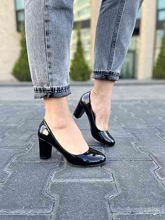 Туфлі жіночі YES MILE чорні еко-лак каблук 6см ( -1) Коломыя