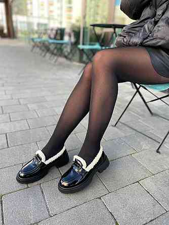 PLPS Лофери жіночі PLPS чорні шкіра лакована низький хід 36-41 ( -3) Коломыя