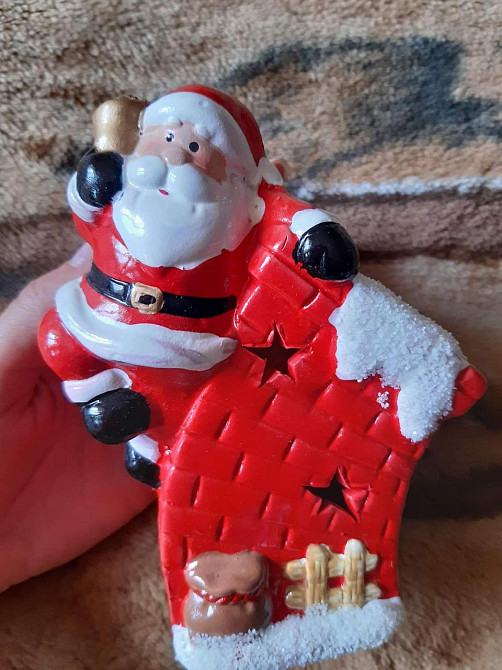 Новорічний підсвічник Санта на трубе 145 на 106 мм різнобарвний Київ - фото 2