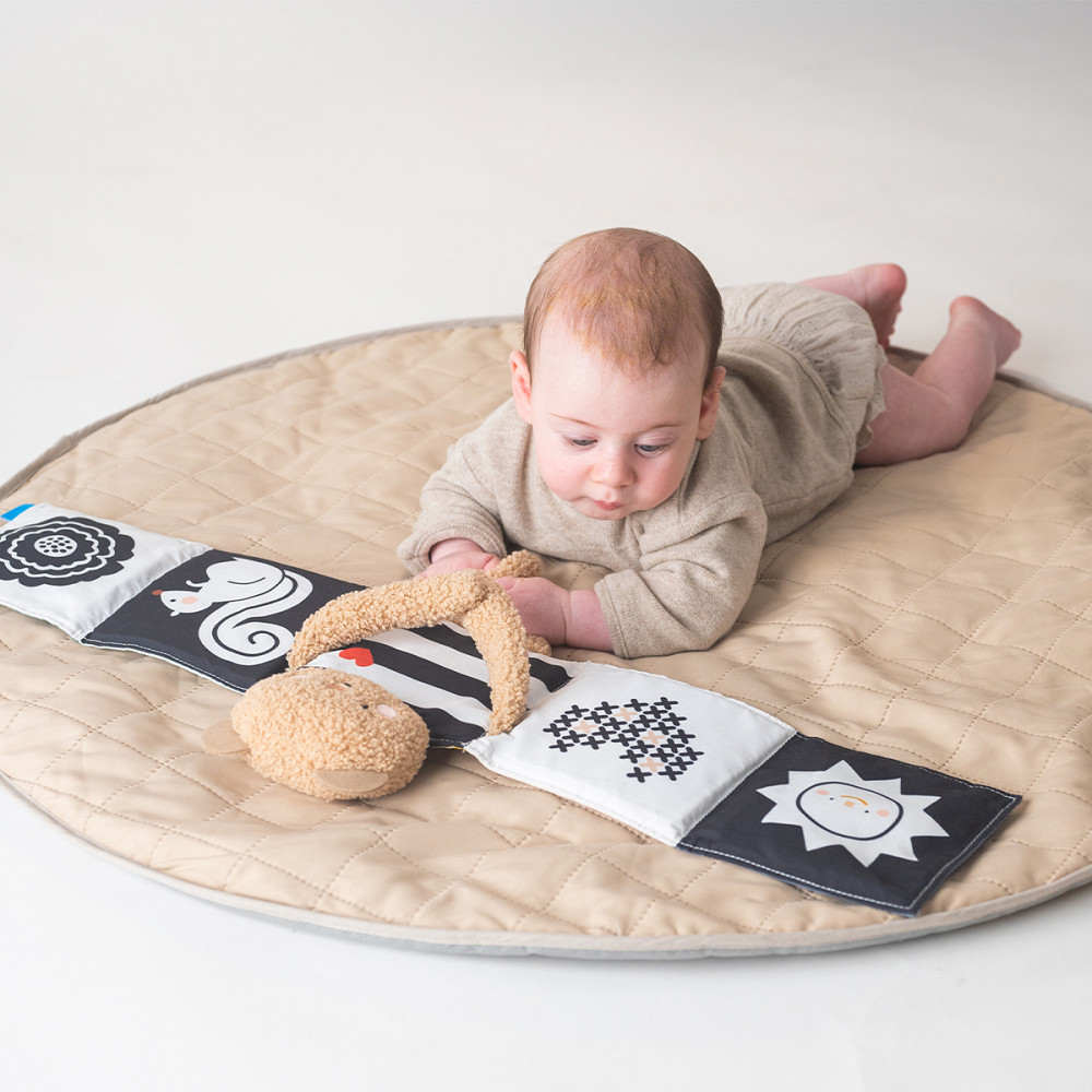 Розвивальна книжка-розкладушка 2-в-1 – Обійми ведмедика Дніпро - фото 10