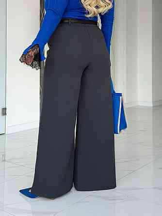 Широкие брюки палаццо 