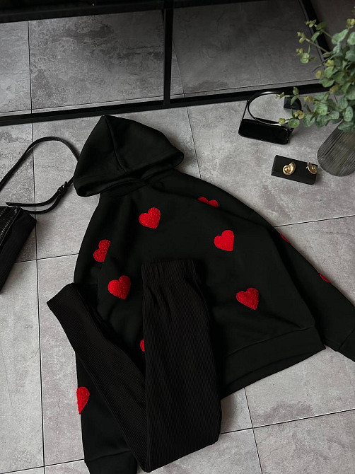 Женский теплый прогулочный костюм двойка с сердечками трехнить на флисе + ангора рубчик Черный, 46/48 Одесса - изображение 3