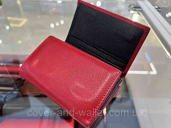 Маленький женский кожаный кошелек красного цвета на магнитах Helen Verde Киев