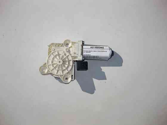Mercedes-Benz  A2118202442 Моторчик заднього правого склопідйомника E-Class W211 S-Class W220 Одеса