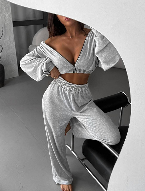 Жіночий плюшевий прогулянковий костюм: кофта та штани турецький велюр Сірий, 46/48 Одеса - фото 1