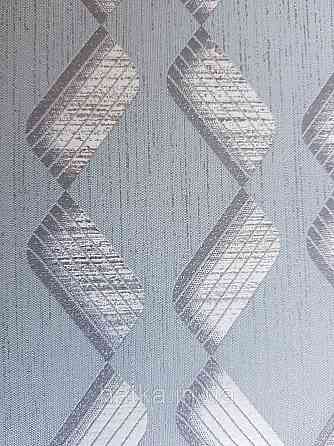 Шпалери метрові вінілові на флізеліні Marburg Villa Romana геометрія смужки зиґзаґ сріблясті на сіро-блакитному Київ