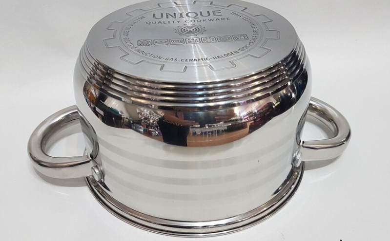 Кастрюля UNIQUE UN-5003 из нержавеющей стали, объем 1.9 л, с крышкой, прочная и удобная для готовки Одесса - изображение 8