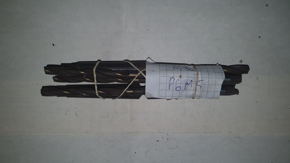 Сверло с коническим хвостовиком 6.5 мм. Р6М5. СССР. Харьков - изображение 1