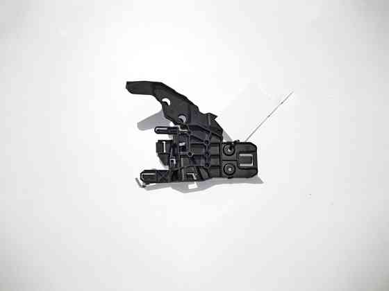 Mercedes-Benz  A2137330100 Кронштейн замка задніх лівих дверей E-Class W213 Одеса