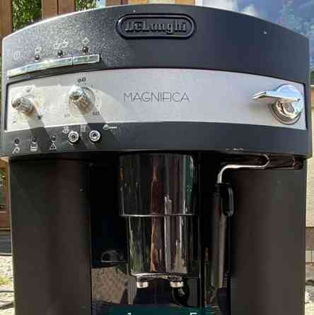 Кофемашина Delonghi . Киев