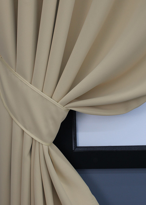 Комплект штор коротких VR-Textil Блэкаут Midnight № 1222ш 140х170 см 2 шт Кремовый (35-0144) Киев - изображение 3