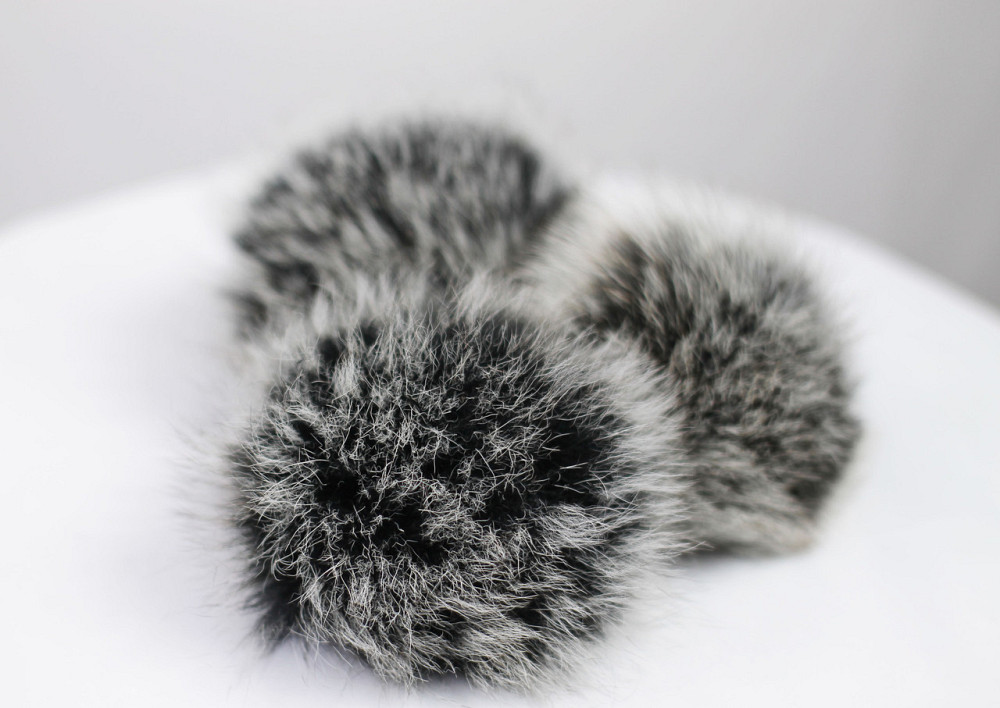 Помпони з натурального хутра песця на шапку 10-12см Графітовий Харків - фото 2