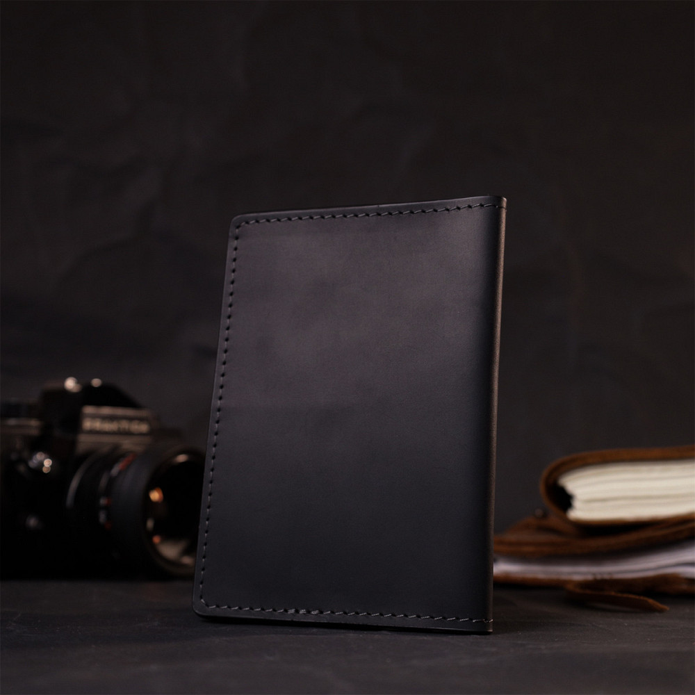 Надежная кожаная обложка на паспорт с держателем для Apple AirTag (GRANDE PELLE) Киев - изображение 3