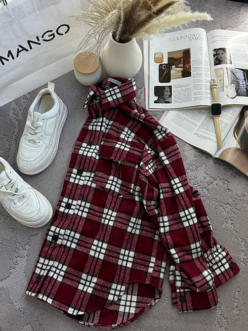 Жіноча тепла оверсайз сорочка в клітинку на ґудзиках кашемір Бордо Одеса - фото 4