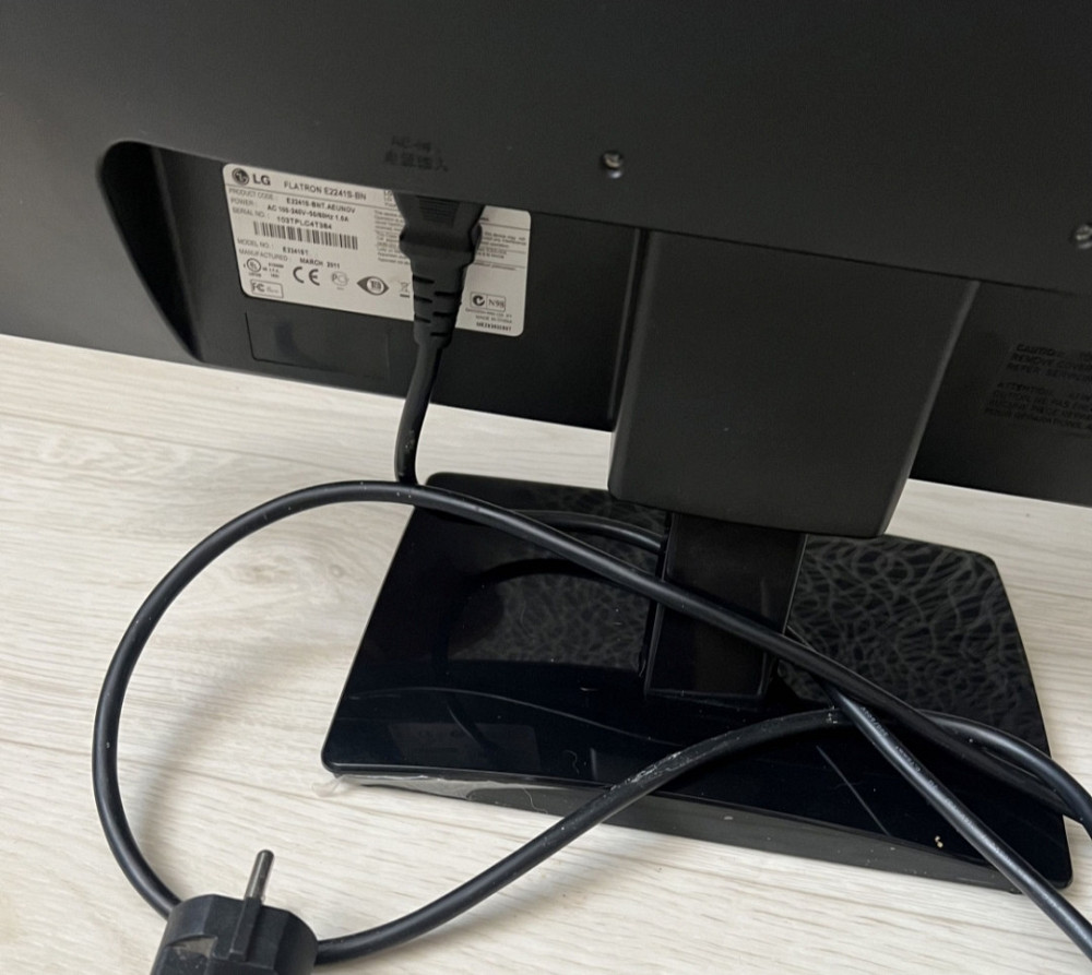 Монітор LG Flatron E2241S- BN Харків - фото 3
