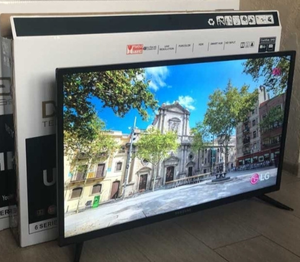 Телевизор: Samsung 34