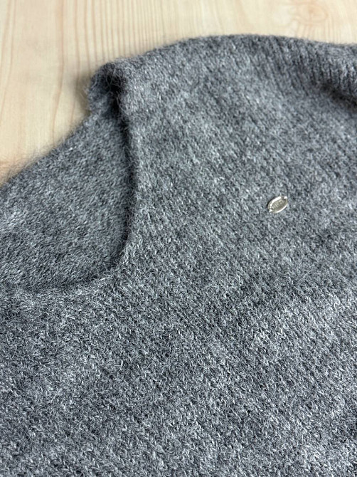 Светр жіночий A-N 08-1 оверсайз з вовною виріз мис, сірий, one size Київ - фото 5