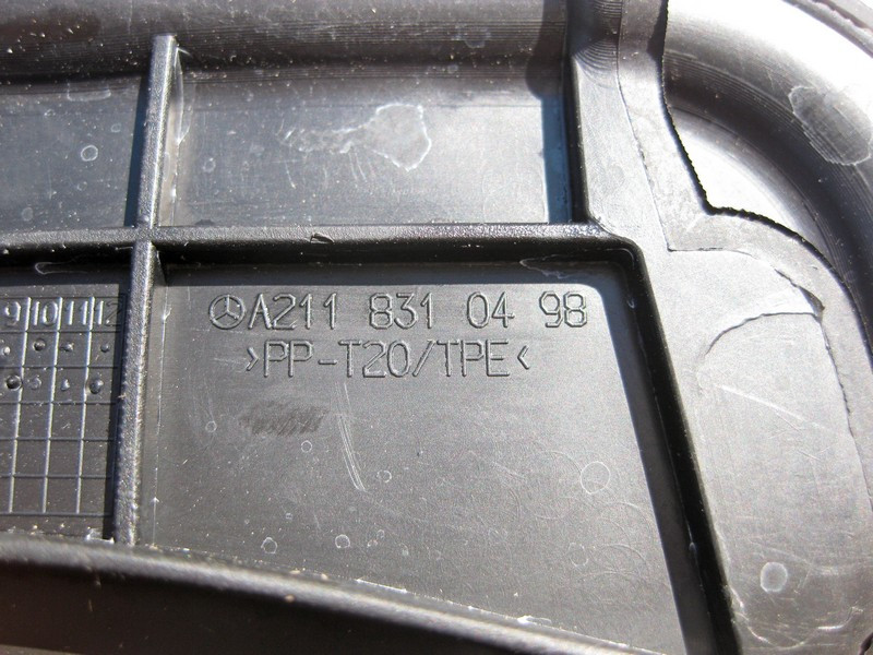 Mercedes-Benz  A2118310498 Тримач - ущільнювач трубок на правому лонжероні CLS C219 E-Class W211 Одеса - фото 3