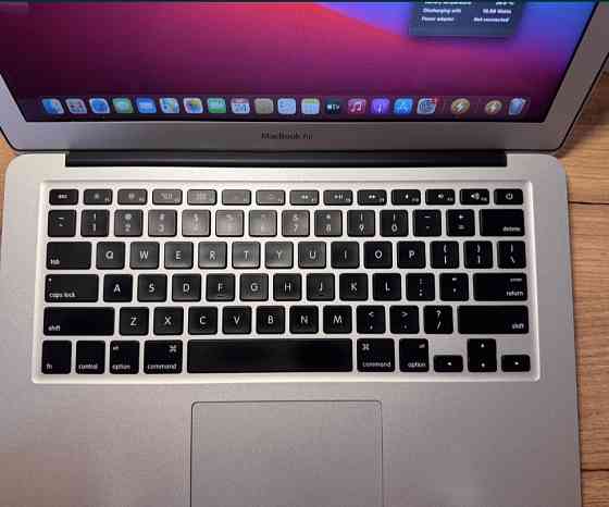 Ноутбук: Apple MacBook Air 13 (2015) i7 8Gb. 256Gb SSD. Киев