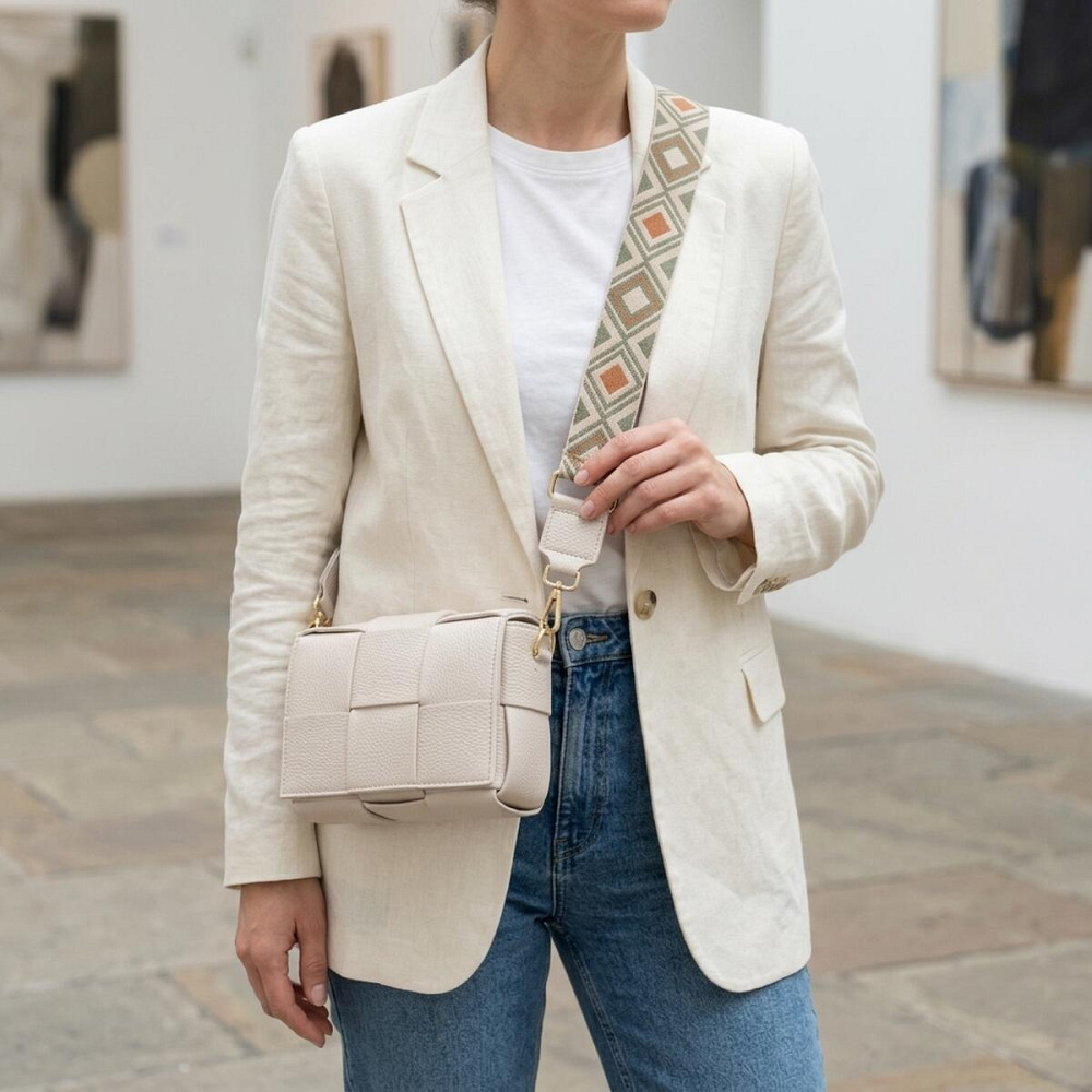 Вечірня жіноча сумка з палітурками з натуральної шкіри Vintage 22311 Біла Київ - фото 12