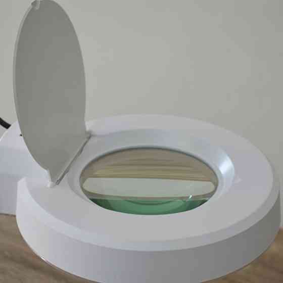 Лампа-лупа світлодіодна на струбцині Київ