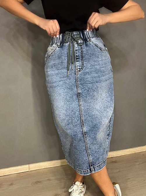 Юбка женская джинсовая ZJY 67501 талия на резинке со шнурком ниже колена разрез сзади голубая, голубой, 44, 42, 110 см, 134 см Киев - изображение 13