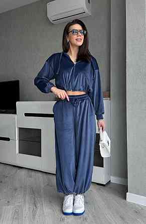 Жіночий стильний костюм з турецького королівського велюру Синій, 42/44 Одеса