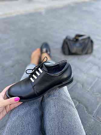 MILLI GOLD Туфлі жіночі MILLI GOLD 385-1605 чорні (весна-осінь, шкіра натуральна) (2691) Коломыя