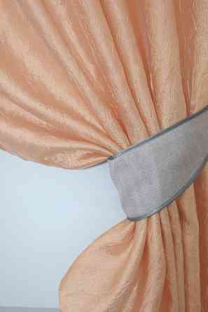 Кухонные шторы VR-Textil № 073к с ламбрекеном и подхватами персиковый со светло-серым 270х170 см (52-0142) Киев