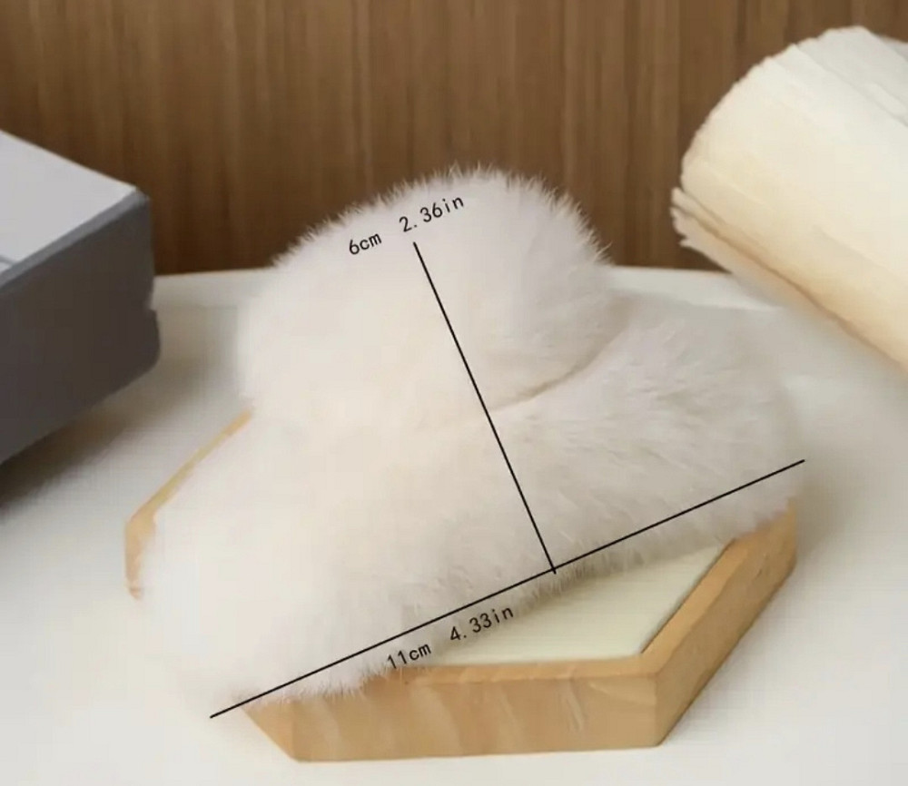 Шпилька крабік із хутра Сміла - фото 2