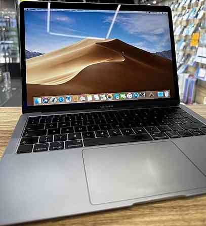 Ноутбук: MacBook Air 13 i5 /8/256Gb Space Gray A1932 Киев