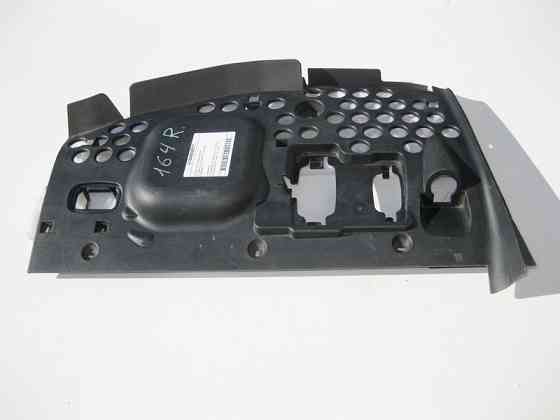 Mercedes-Benz  A1646808517 Кришка під панеллю приладів простір ніг пасажира ML W164 GL X164 Одеса