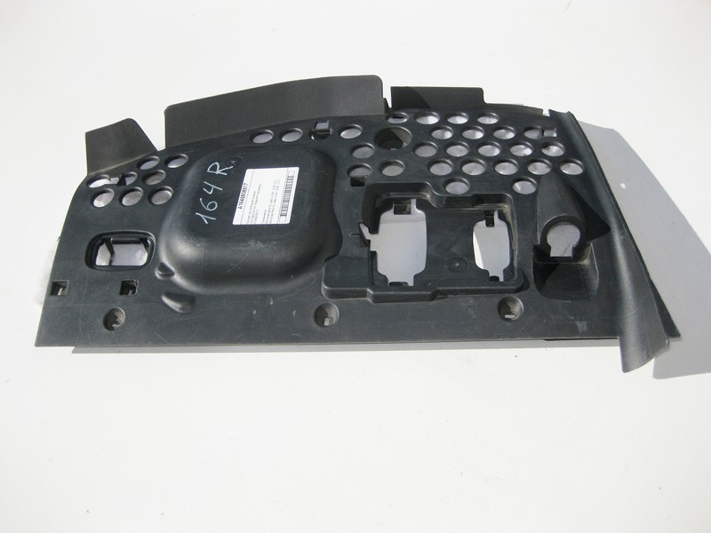 Mercedes-Benz  A1646808517 Кришка під панеллю приладів простір ніг пасажира ML W164 GL X164 Одесса - изображение 2