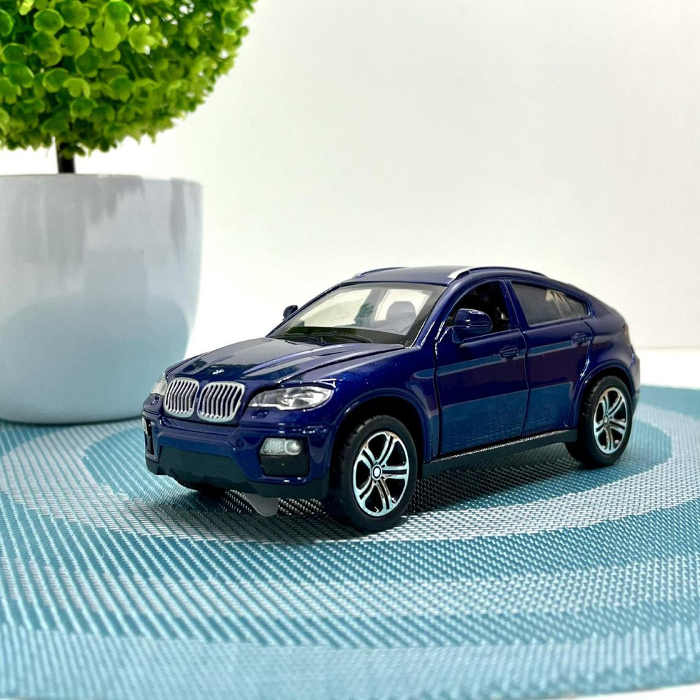 Машина джип Автосвіт BMW x6 металева інерційна 14см Синя (AP-1759) Чернігів - фото 1
