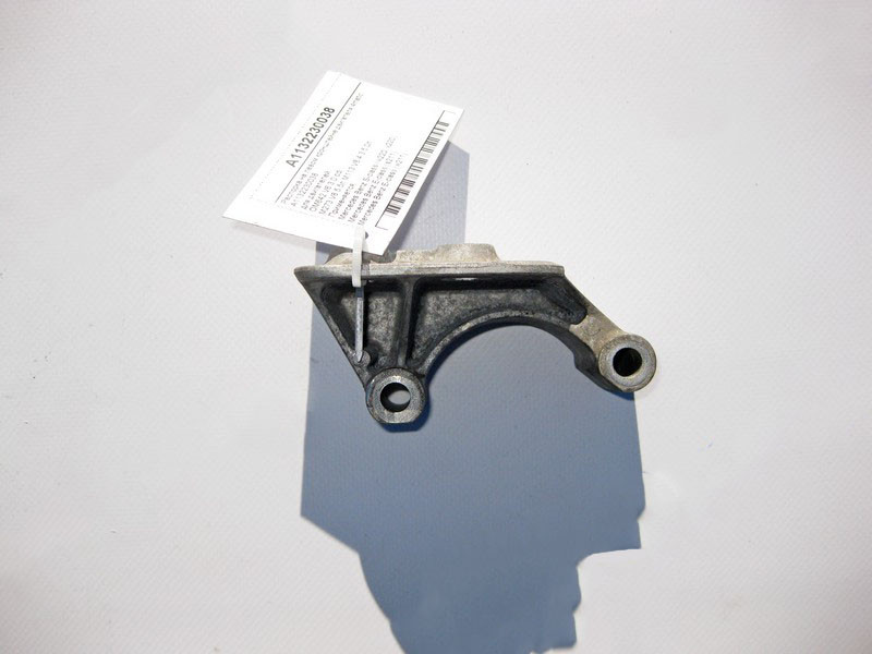 Mercedes-Benz  A1132230038 Розпірка на лівому кронштейні двигунів OM642 V6 3.0 cdi M273 V8 5.5л M113 4.3 5.0л E-Class W211 S-Class W220 4matic Одесса - изображение 1