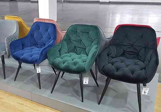 Стілець CHERRY VELVET чорний каркас/зелений BL.78 Київ