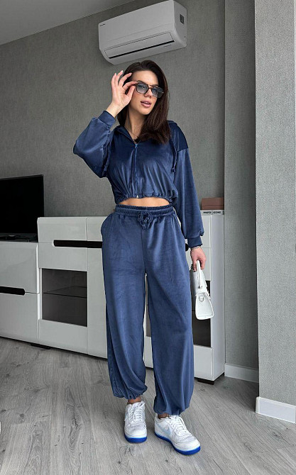 Жіночий стильний костюм з турецького королівського велюру Синій, 42/44 Одеса - фото 4