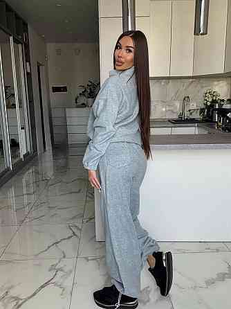 Жіночий костюм з фліс-полару, з вишивкою Одеса