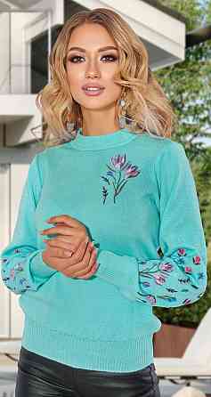 Гарний светр із вишивкою великий розмір (50-52) Київ