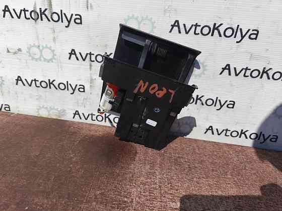 Попільничка Seat Leon 1998-2005 (1M0857975) Ковель
