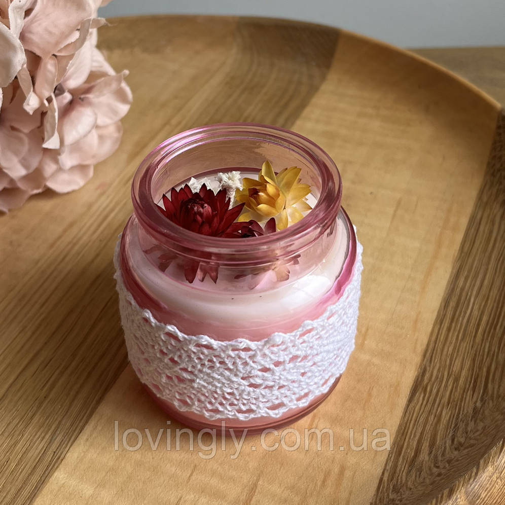 Ароматическая свеча из натурального воска в стеклянной колбе декорирована сухоцветами Ирпень - изображение 2