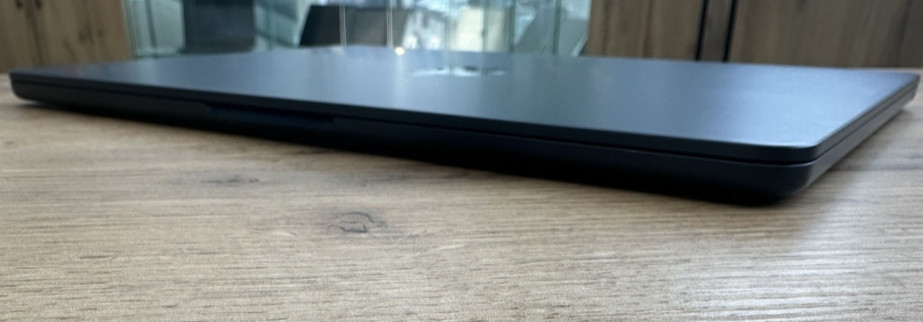 Ноутбук MacBook Air 13.6 m2 8/256Gb. Харьков - изображение 2