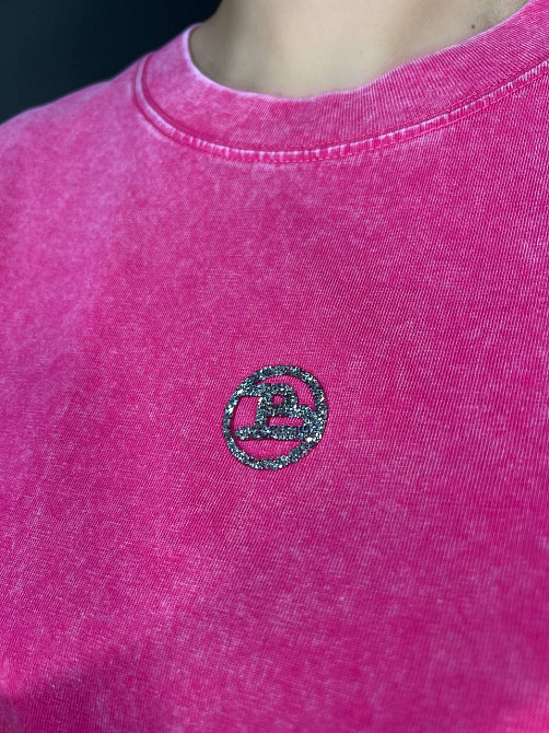 Футболка женская A-N 26089 тай-дай оверсайз с камнями буква B, розовый, one size Киев - изображение 15