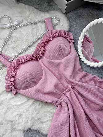 Жіноче святкове ефектне плаття на бретелях із чашечками жатка зара Рожевий, 46/48 Одеса