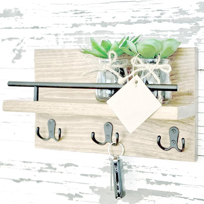 Ключница деревянная 