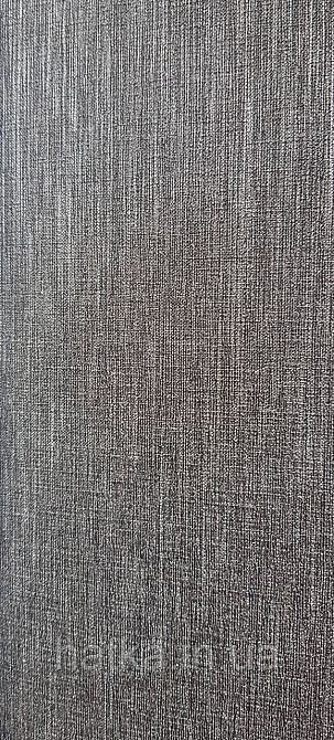 Шпалери вініл на флізеліні гарячого тиснення DU&KA Him 1.06х10 однотонні тонкі смужки чорні зі сріблом Київ - фото 2