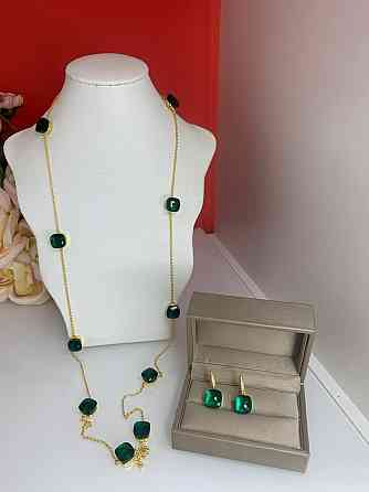 Розкішний комплект Помеллато — довгий ланцюг позолота із зеленим камінням і сережки з кристалами Одеса